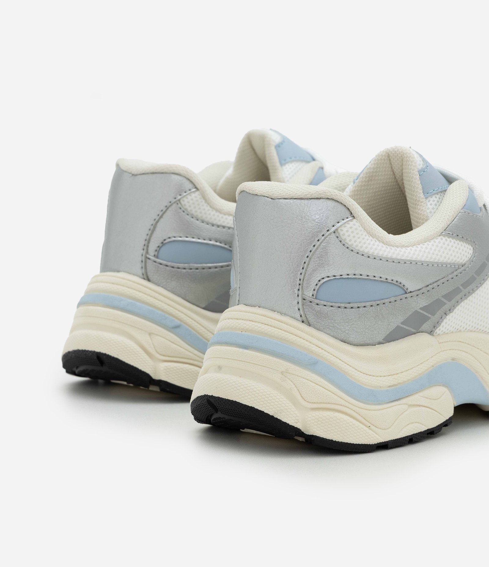 Tênis Jogging com Recortes Metalizados Azul/Cinza 6