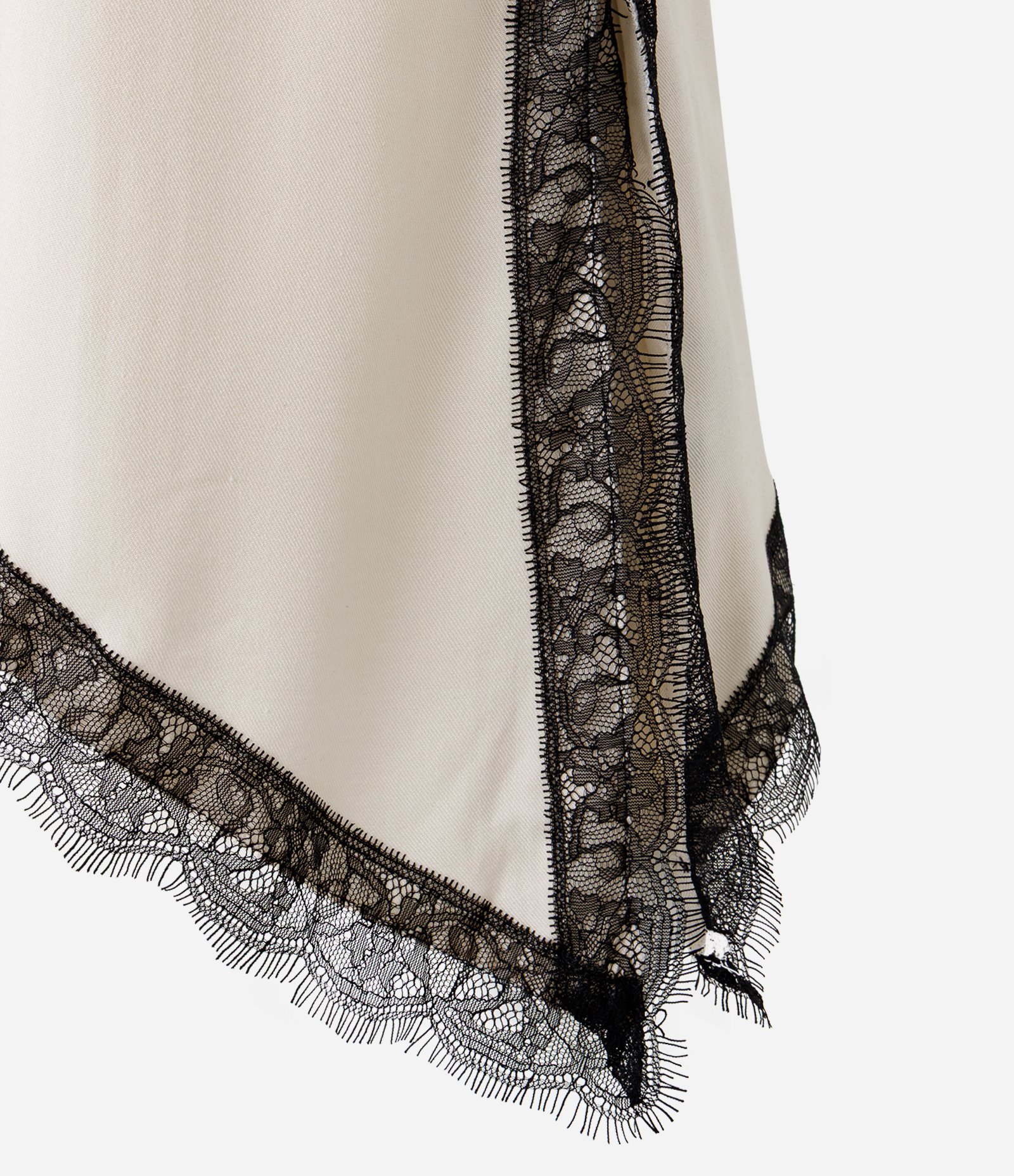 Blusa de Cupro com Renda Assimétrica Branco 7