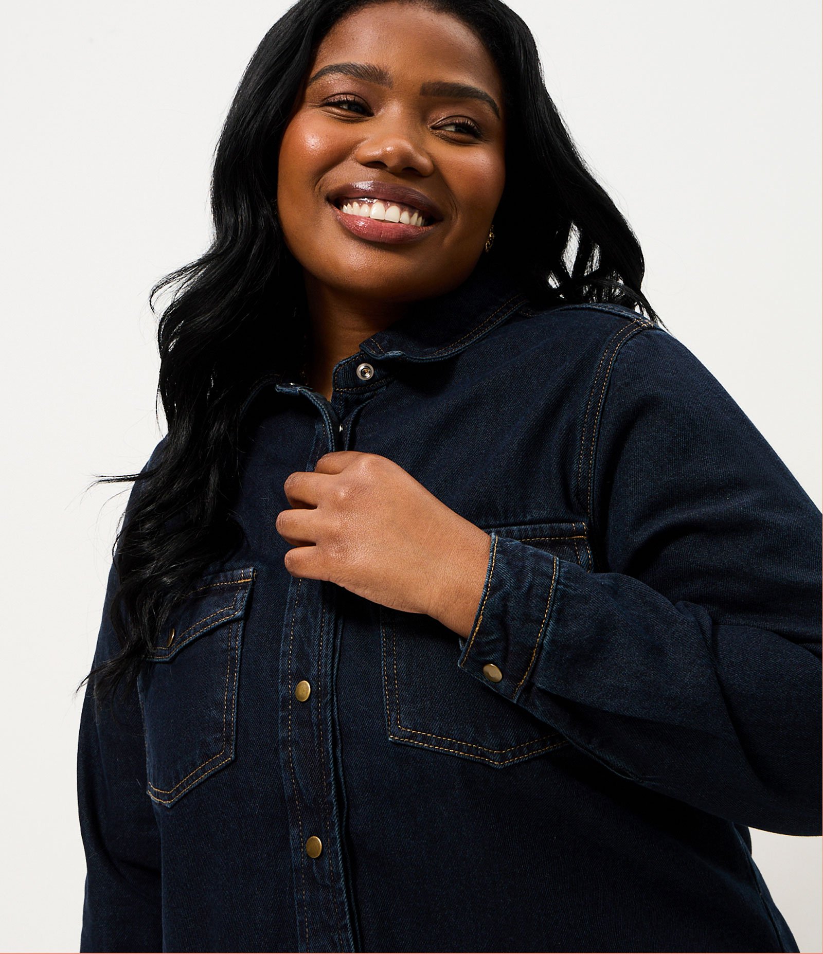 Camisa Overshirt Jeans com Botões Curve & Plus Size Azul 3