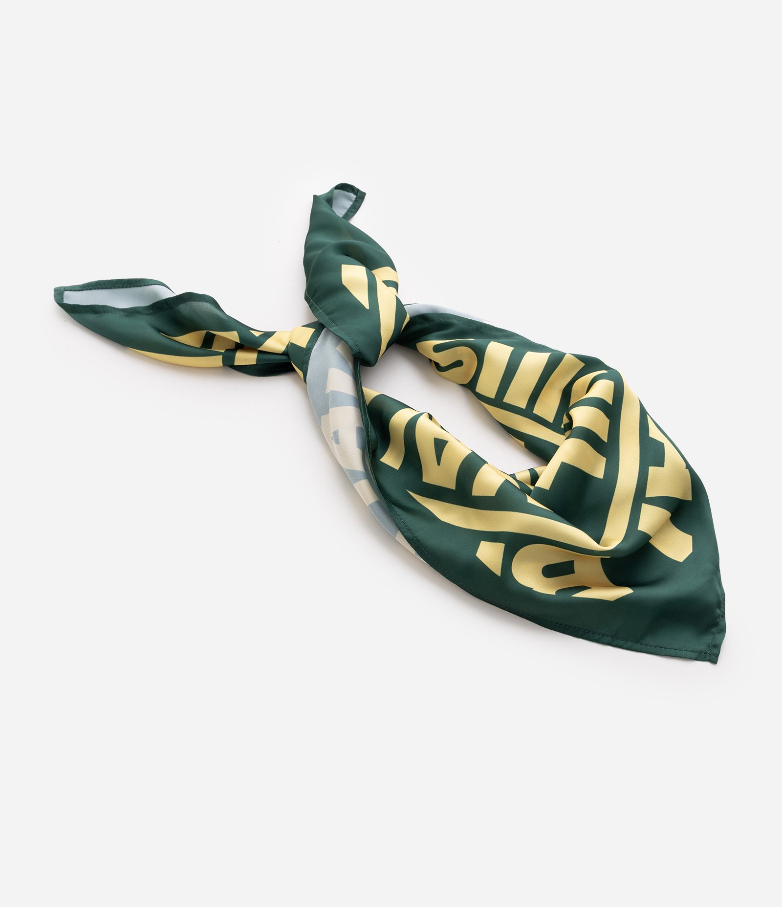 Lenço Estampado Brasil em Lettering Verde 3