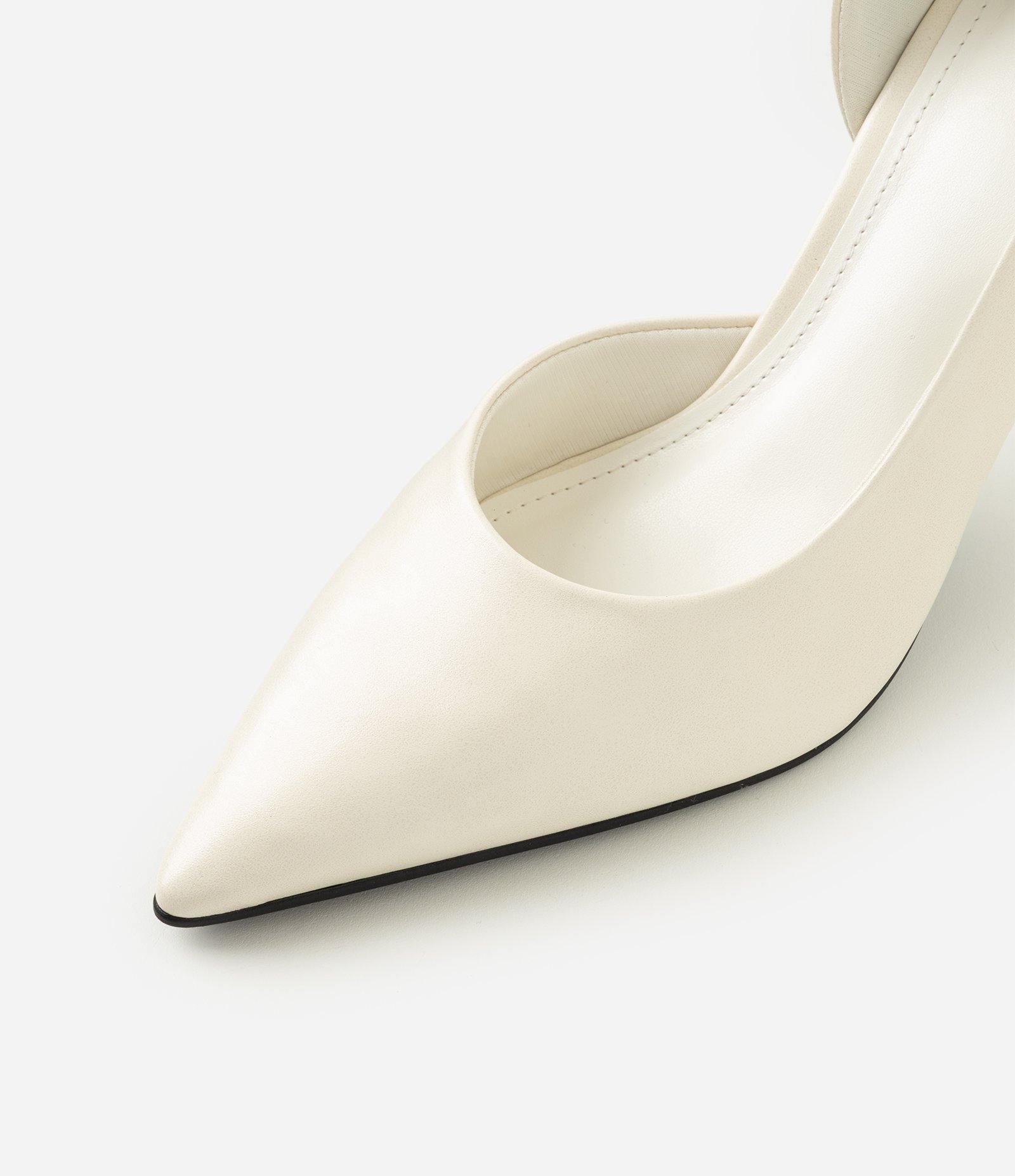 Sapato Scarpin em PU com Salto Alto Cromado Off White 4