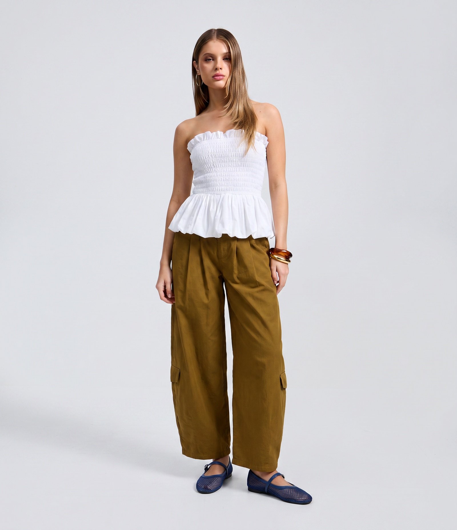 Blusa Tomara que Caia com Franzidos no Busto e Modelagem Peplum Branco 2