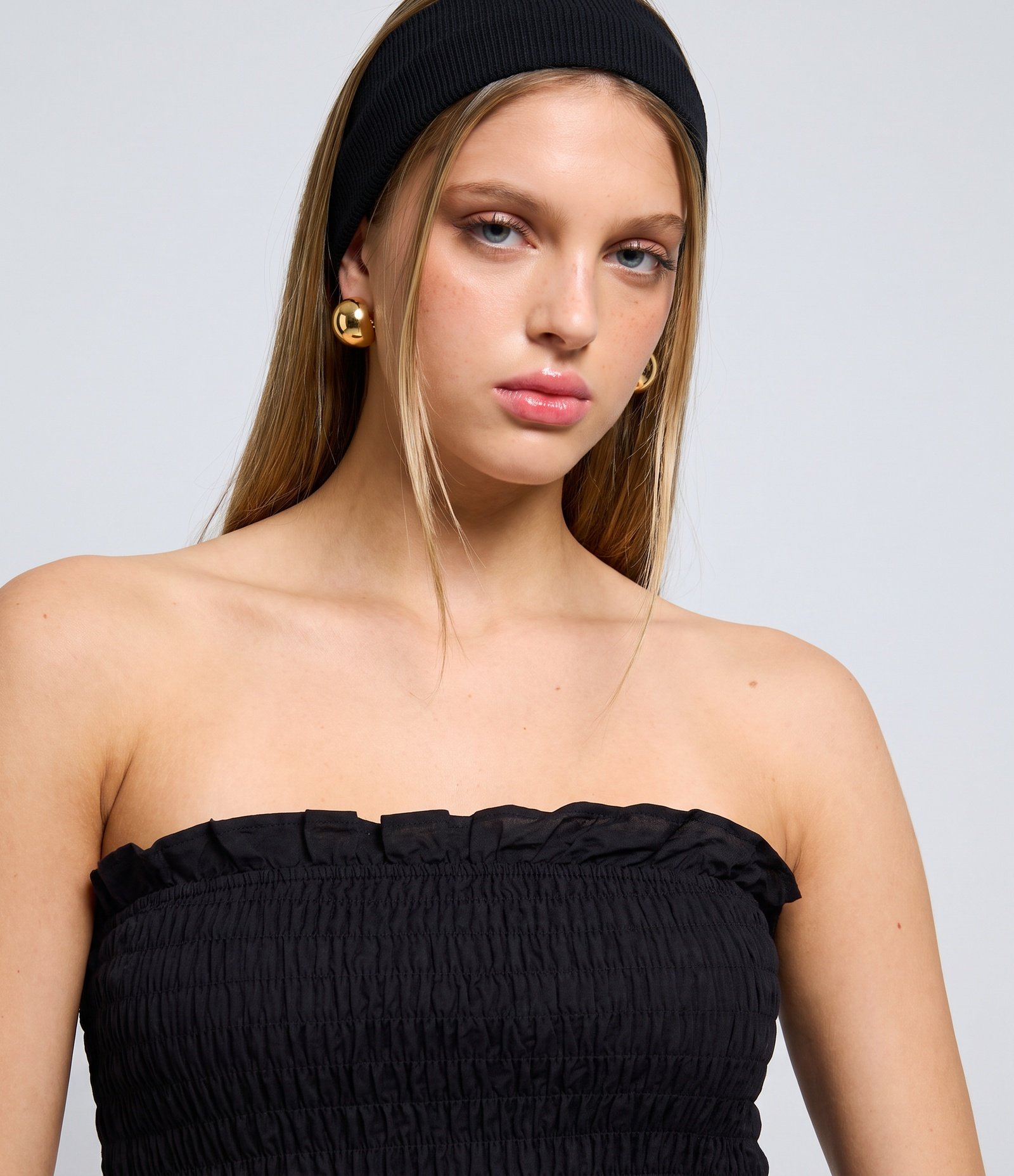 Blusa Tomara que Caia com Franzidos no Busto e Modelagem Peplum Preto 3
