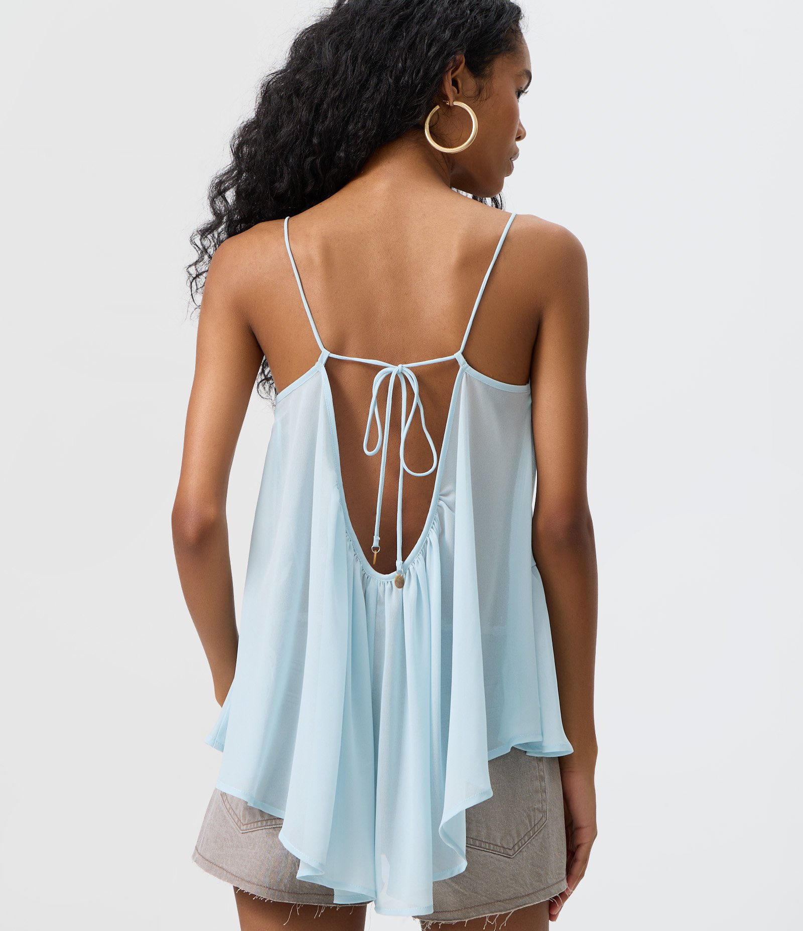 Blusa em Chiffon com Decote V e Amarração nas Costas Azul 4
