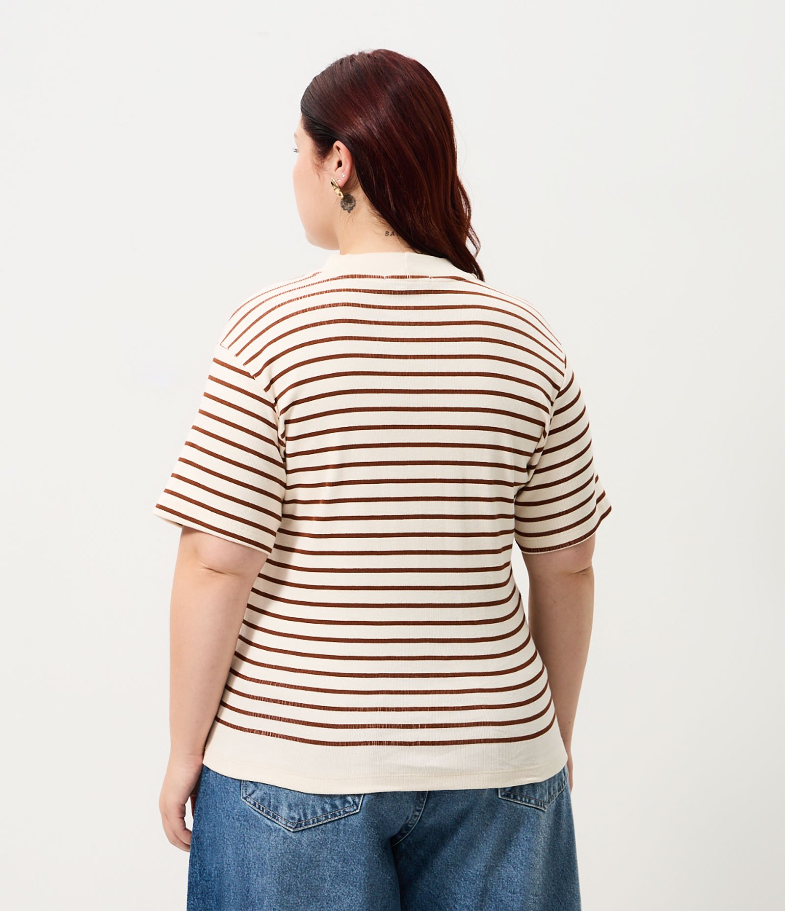 Blusa em Ribana Listrada com Fio Tinto e Gola Alta Curve & Plus Size Bege 4