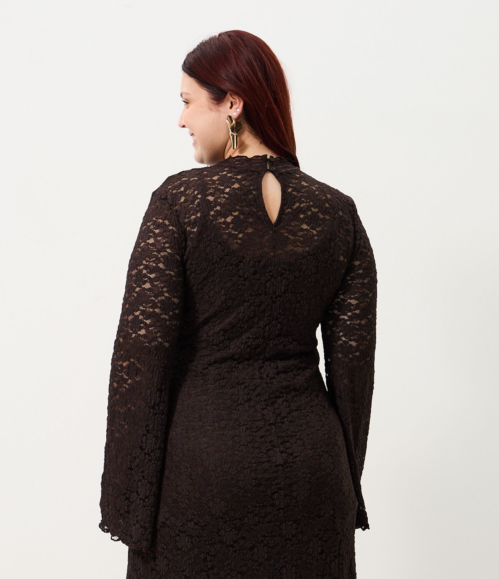 Vestido em Renda de Manga Longa Flare Curve & Plus Size Marrom 5