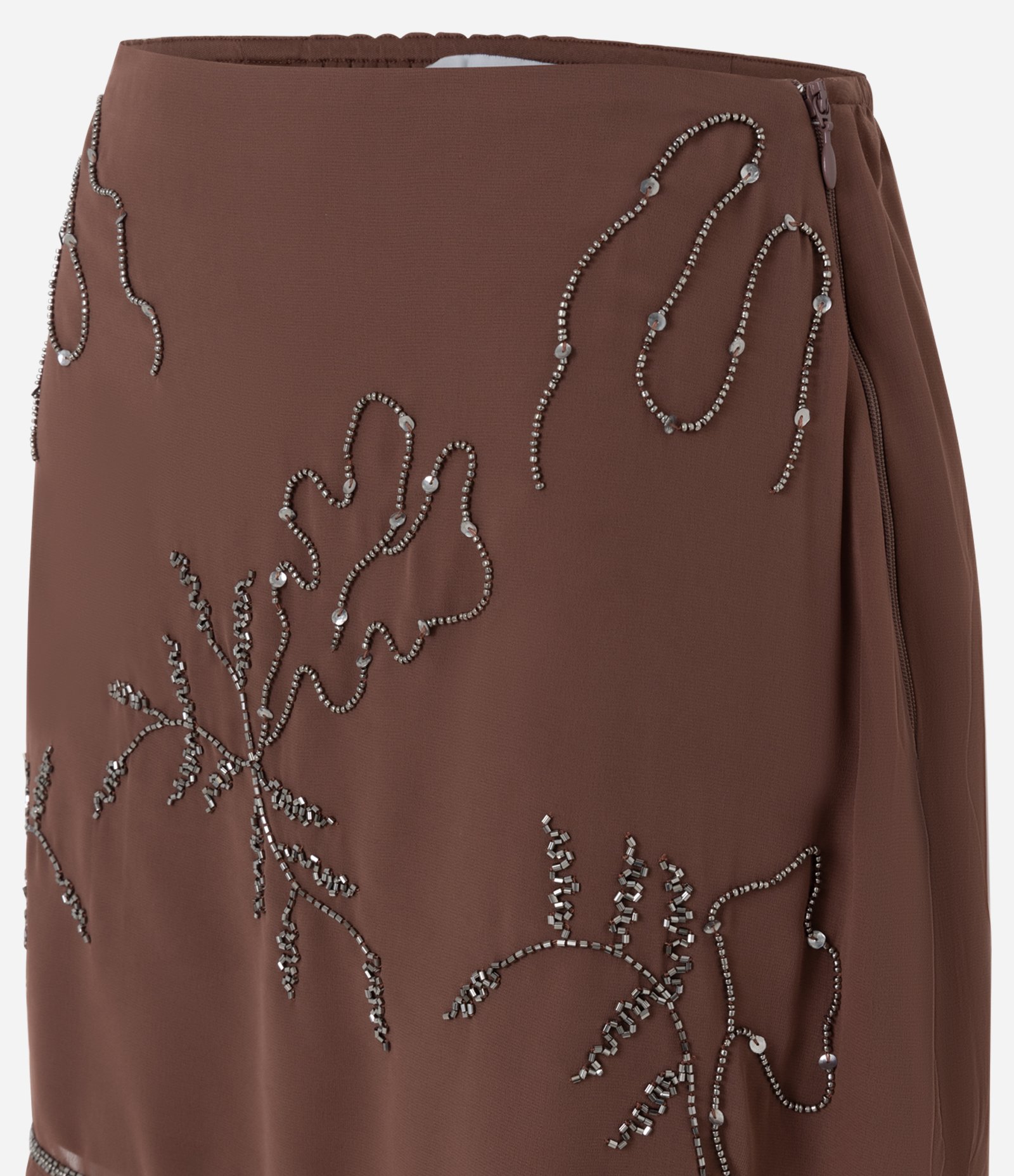 Saia Curta em Chiffon com Bordado de Miçangas Marrom 2