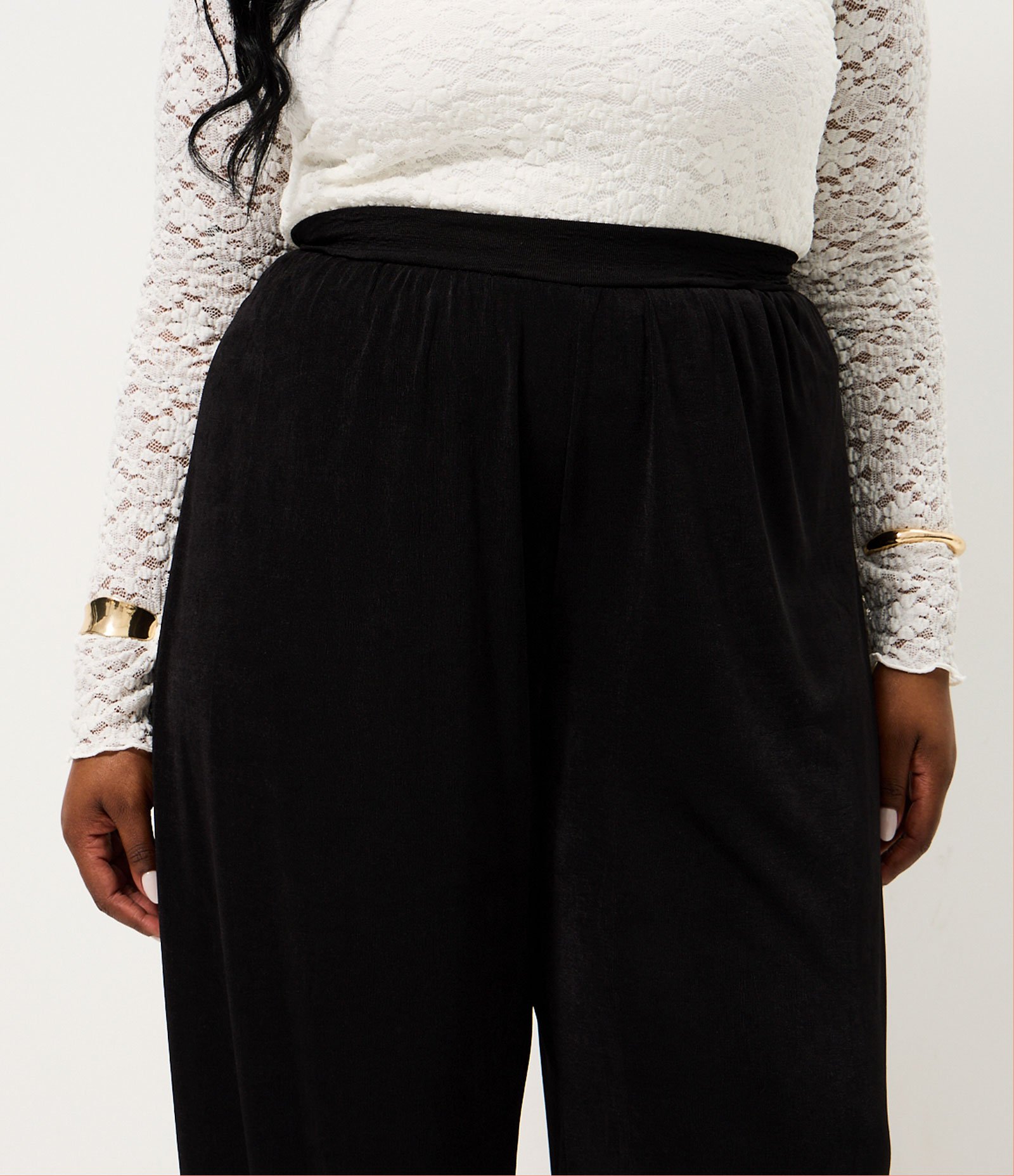 Calça Aladim Texturizada Curve & Plus Size Preto 3