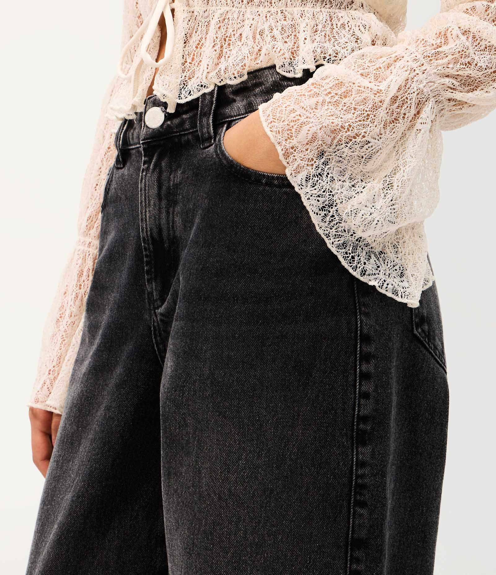 Calça Baggy em Jeans com Cintura Média e Ajuste Preto 3