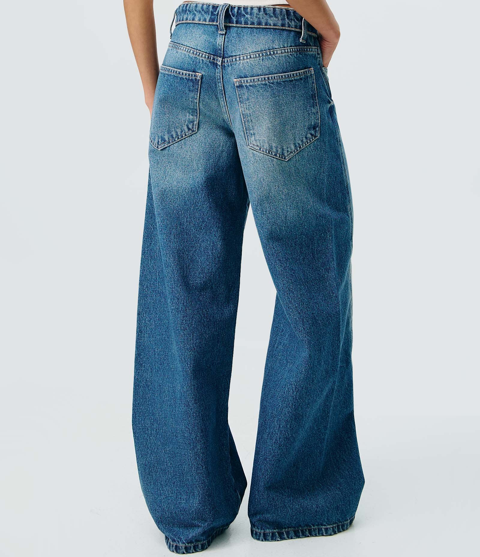 Calça Wide em Jeans com Cós Dobrado e Lateral Deslocada Azul 7