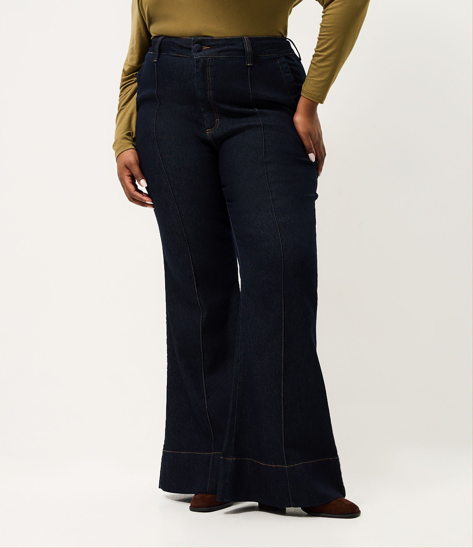 Calça Jeans Flare com Vinco Curve & Plus Size Azul 2