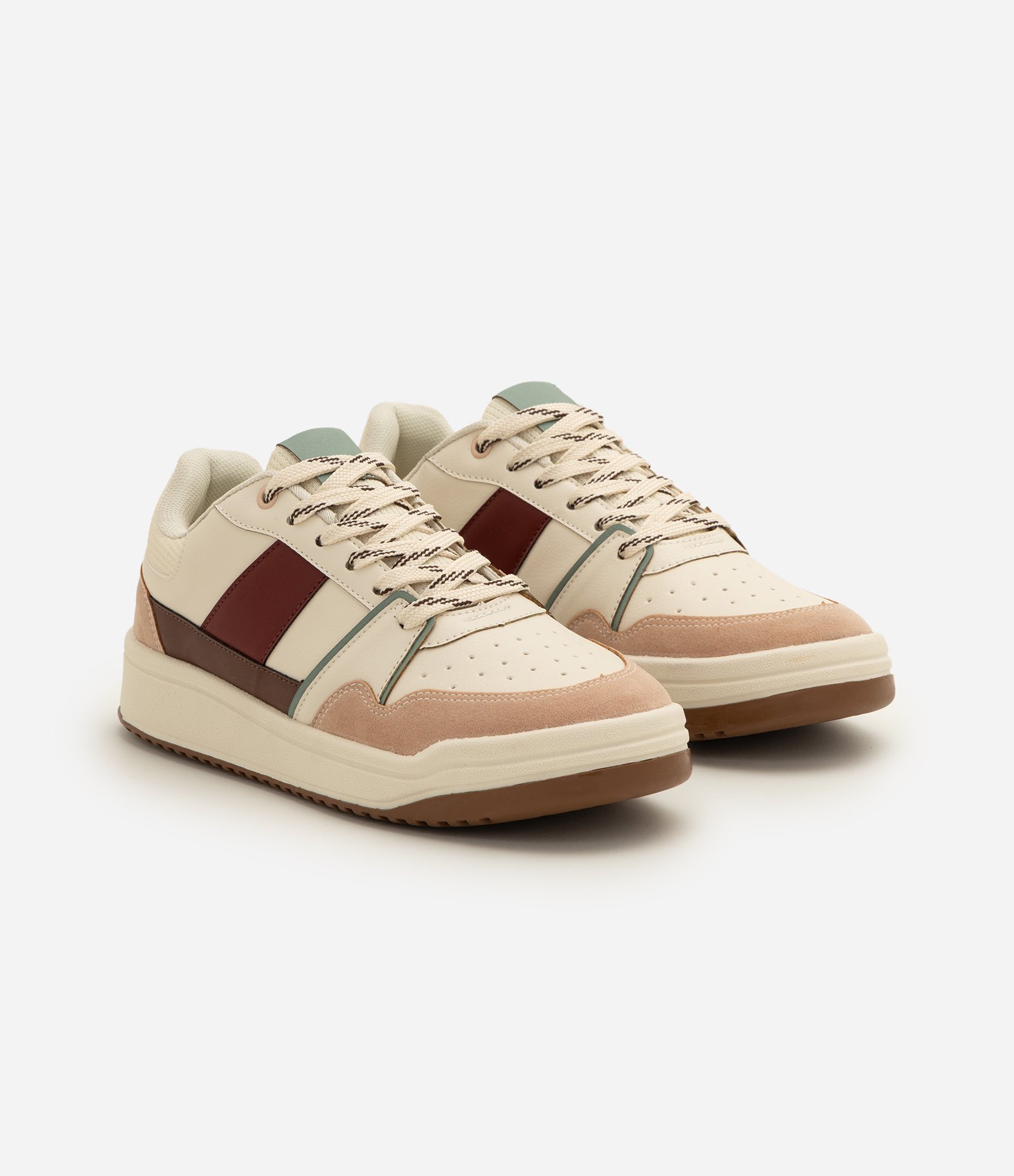 Tênis com Sola Caixa Flat em PU Off White 3