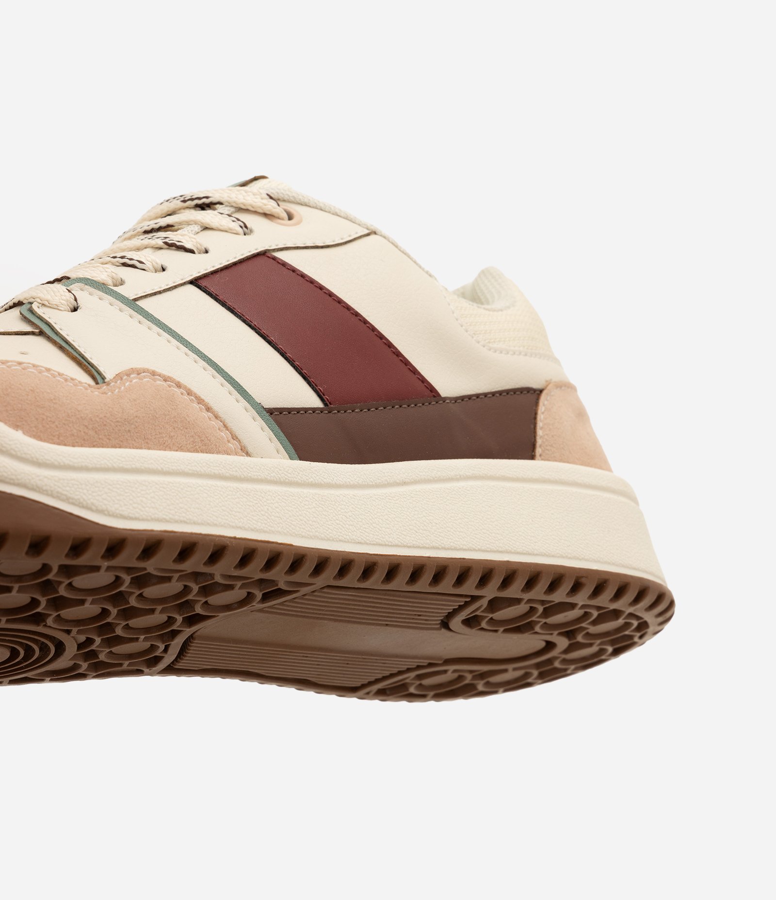 Tênis com Sola Caixa Flat em PU Off White 5