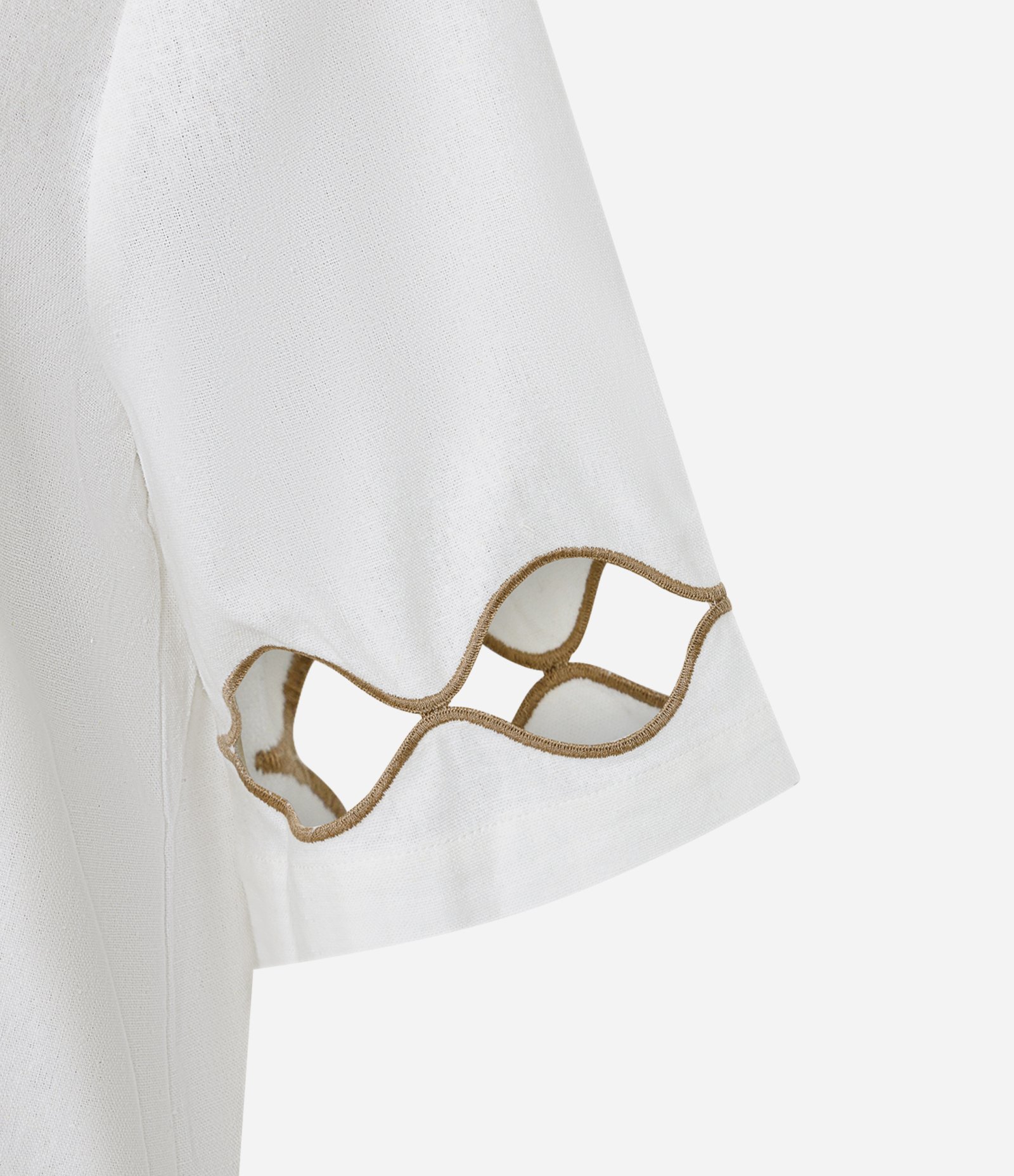 Camisa em Viscolinho com Vista Coberta e Detalhe nas Mangas Branco 6