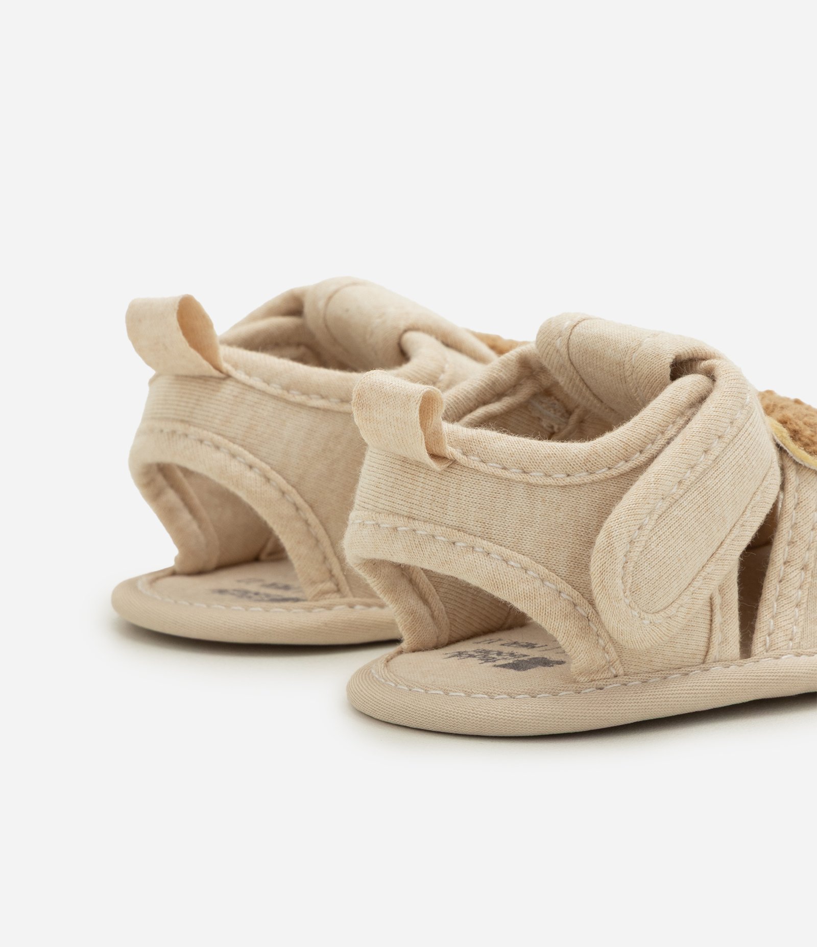Sandália Infantil Teddy Boom com Aplique de Ursinho e Fechamento em Velcro Tam 15 ao 19 Bege 4