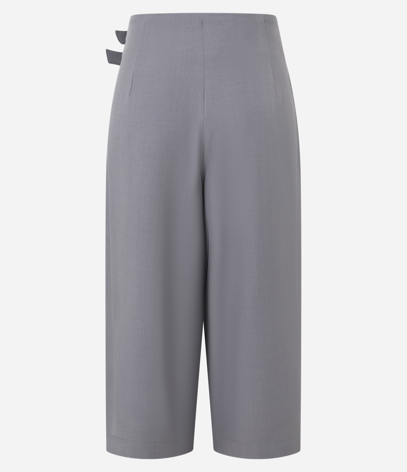 Calça Capri Alfaiatada com Fivelas Laterais Cinza 6