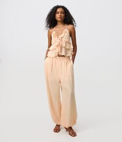 Calça Balloon em Viscose Texturizada com Cintura Alta e Barra Ajustada