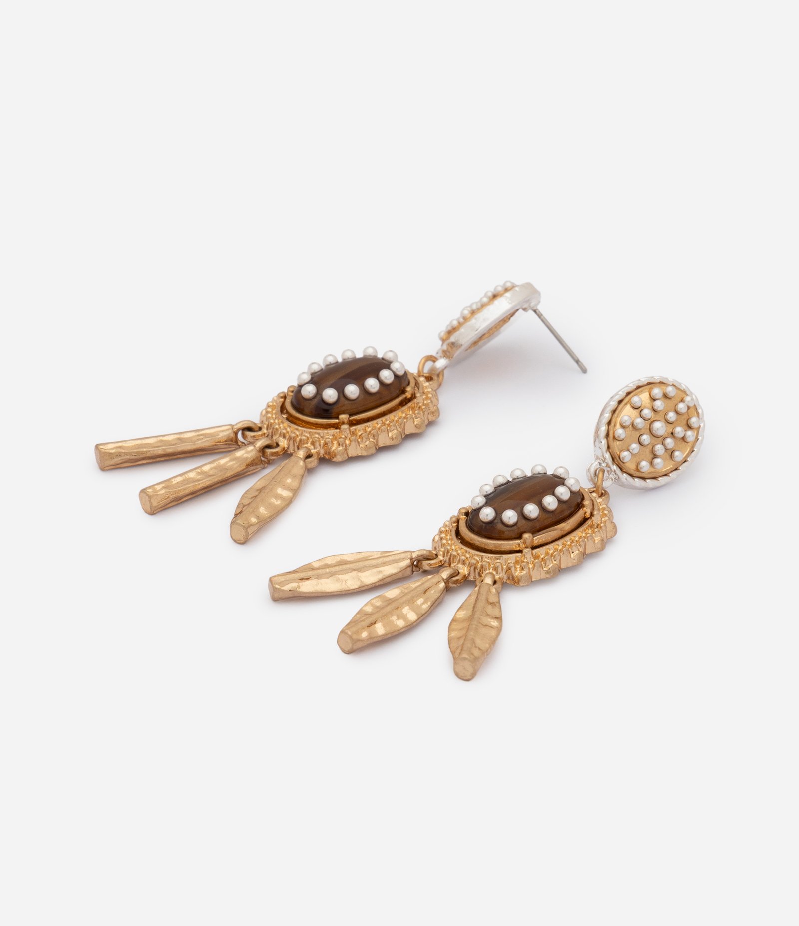 Brinco Médio Oval com Pingente de Pedra e Esferas em Metal Dourado 2