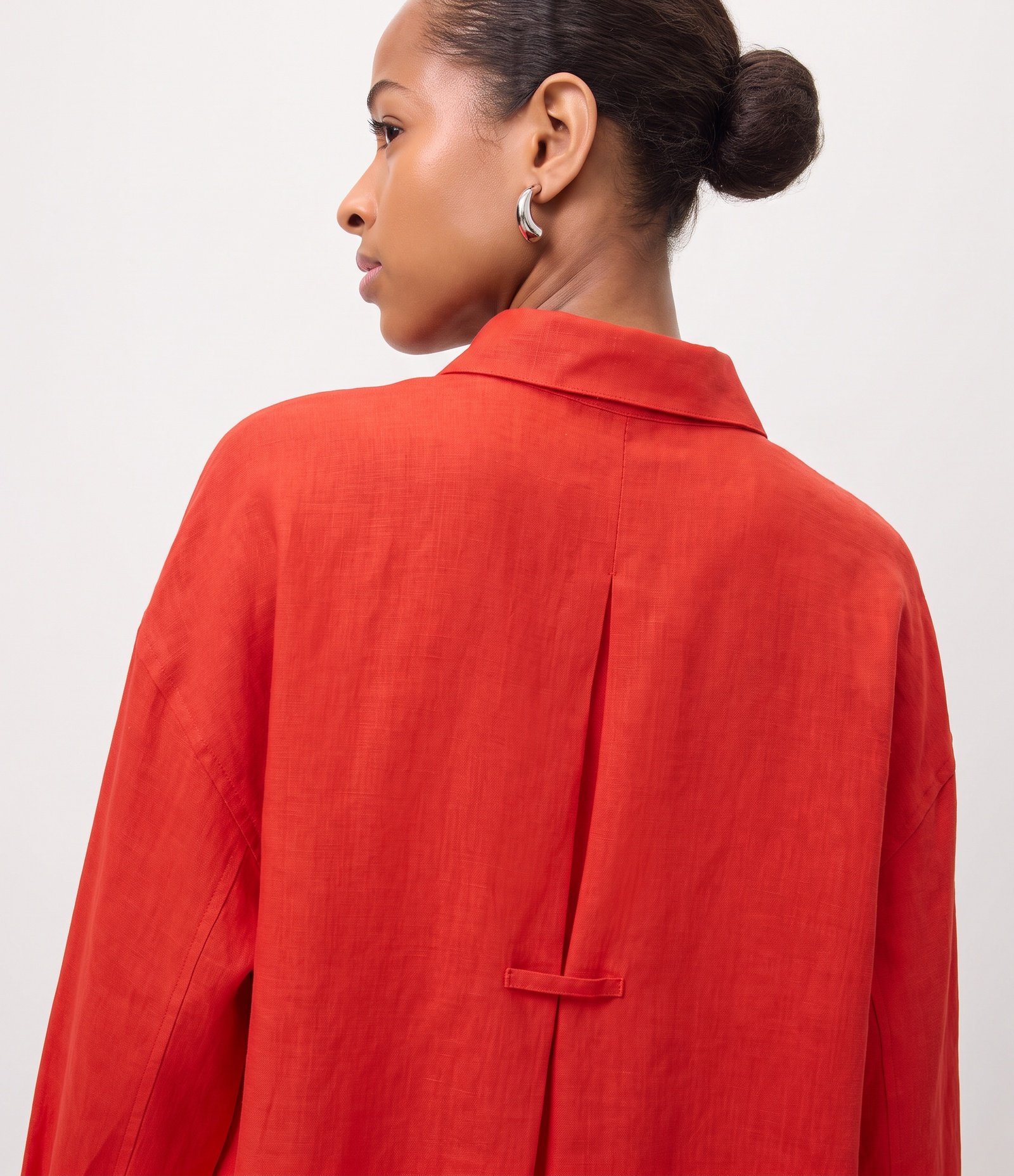Camisa Oversized em Linho com Vista Escondida Vermelho 4