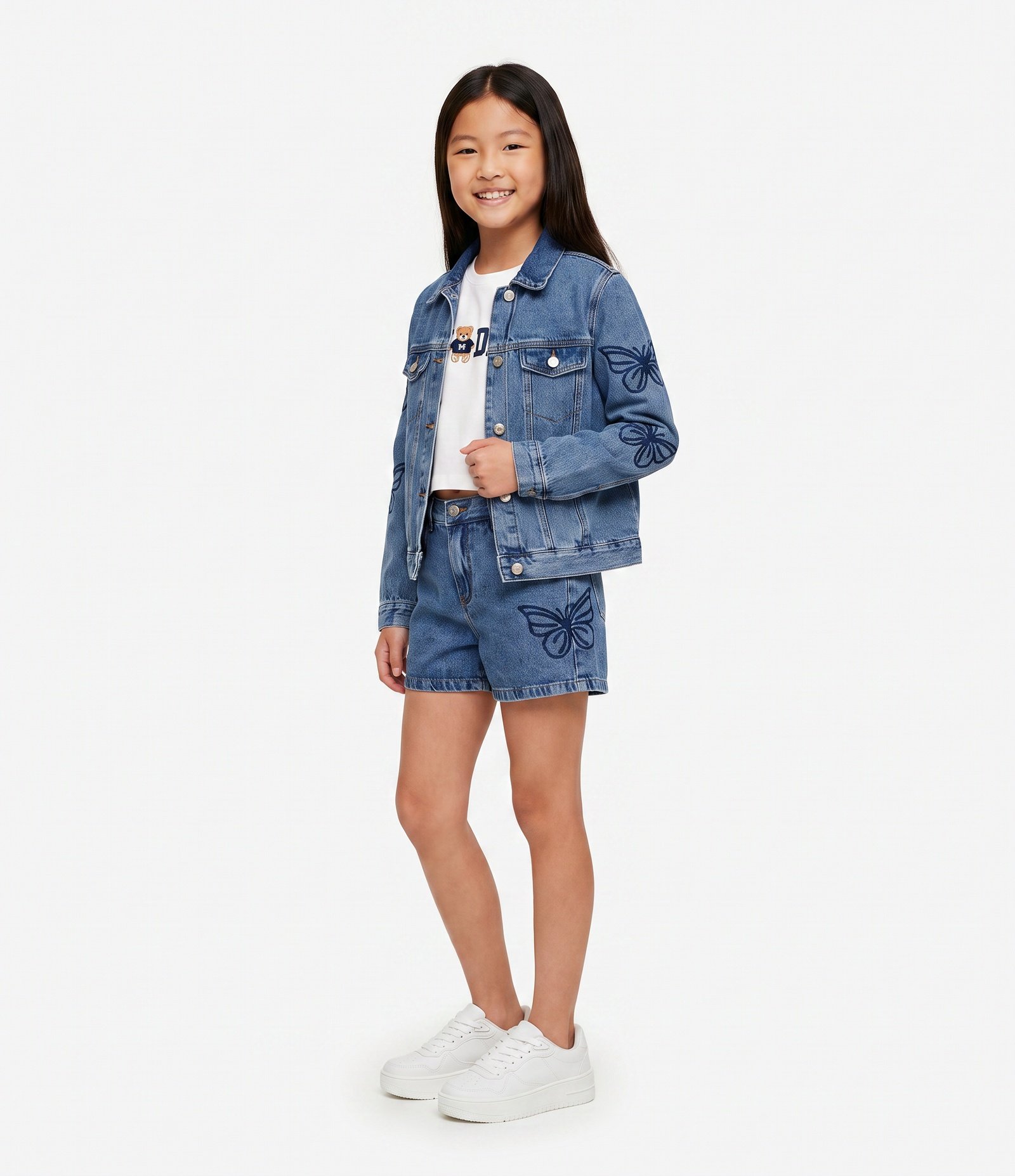 Bermuda Infantil Jeans com Bordado de Borboletas - Tam 5 a 16 Anos Azul Médio 2