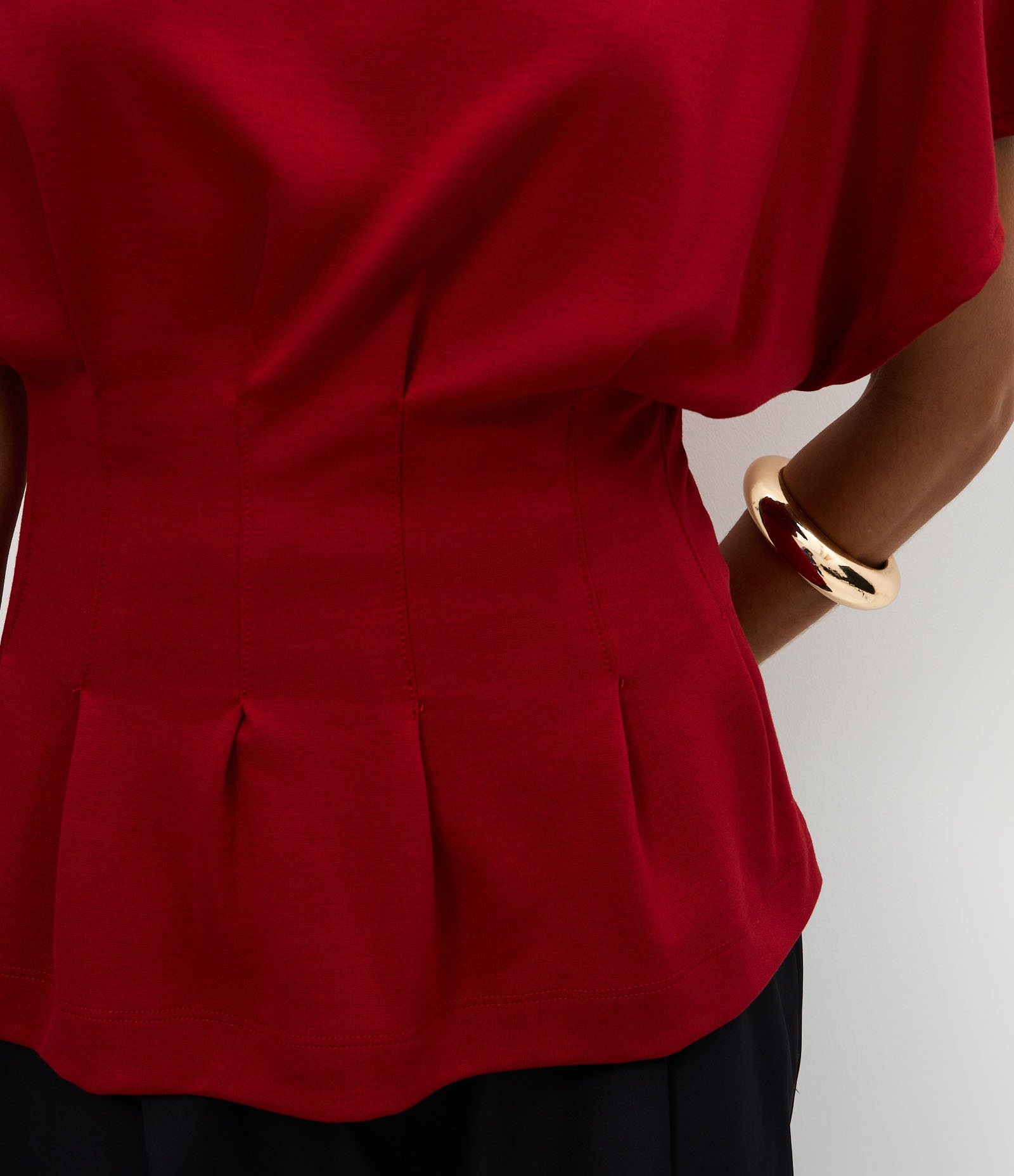 Blusa Peplum Estruturada com Pregas Frontais Vermelho 4