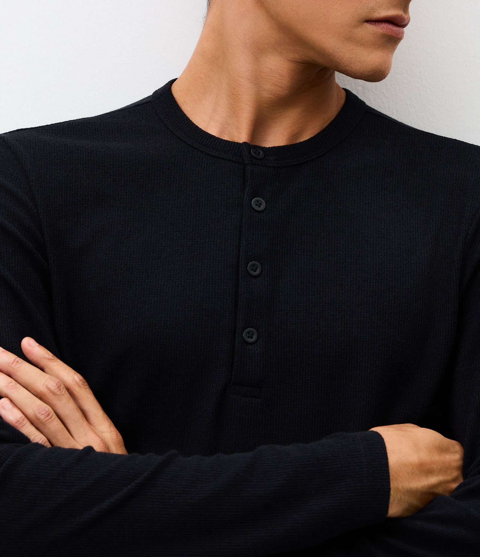 Camiseta Henley com Manga Longa e Texturização Preto 3