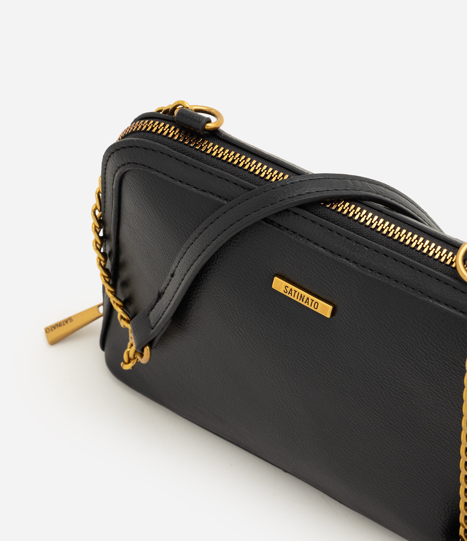 Bolsa Transversal Média em PU com Alça Corrente Preto 4