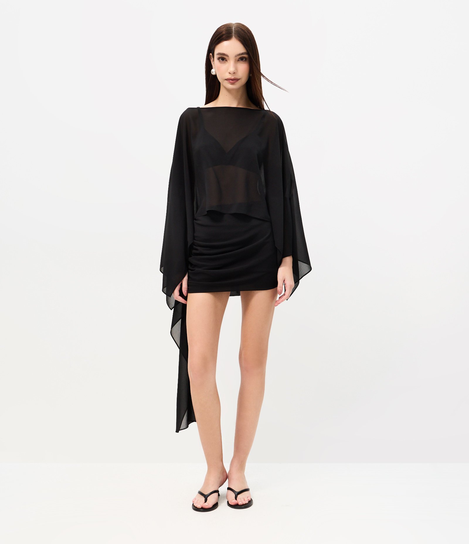 Saia Curta em Chiffon com Franzidos e Faixa Lateral Preto 1