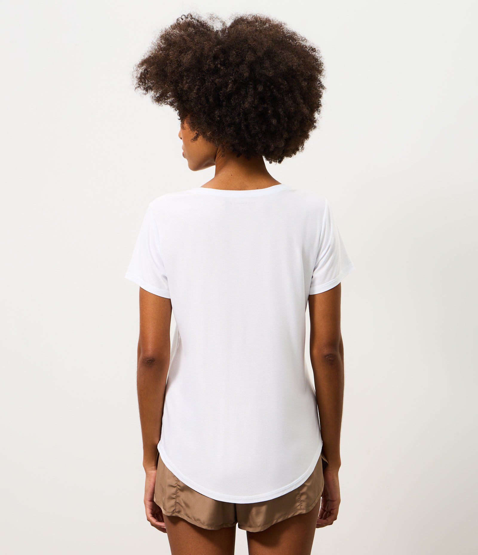 Camiseta Esportiva em Microfibra com Estampa de Ondas Branco 4