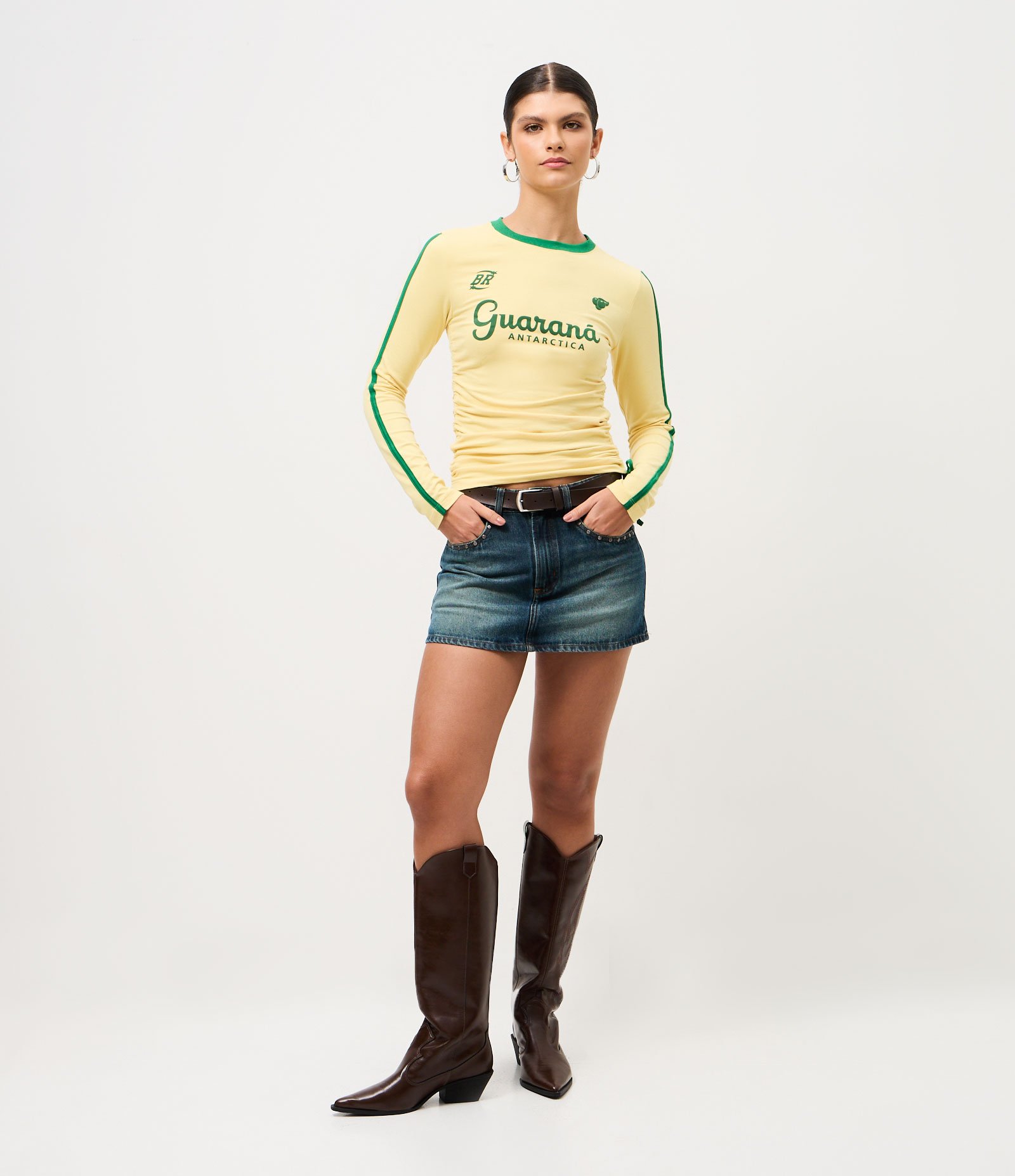 Camiseta em Algodão com Estampa Guaraná e Amarração Lateral Amarelo 2
