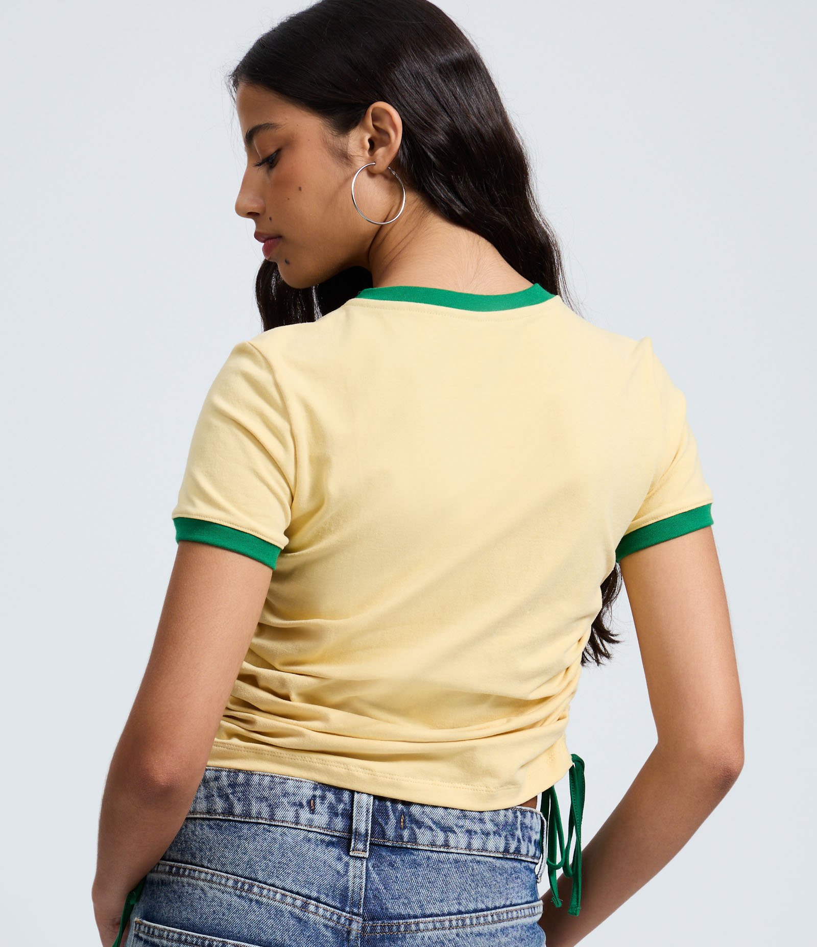 Camiseta em Algodão com Estampa Guaraná e Amarração Lateral Amarelo 4
