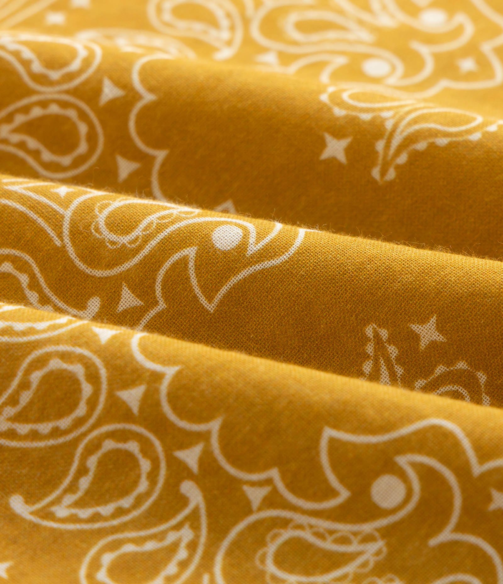 Lenço em Cotton com Estampa Paisley Amarelo 7