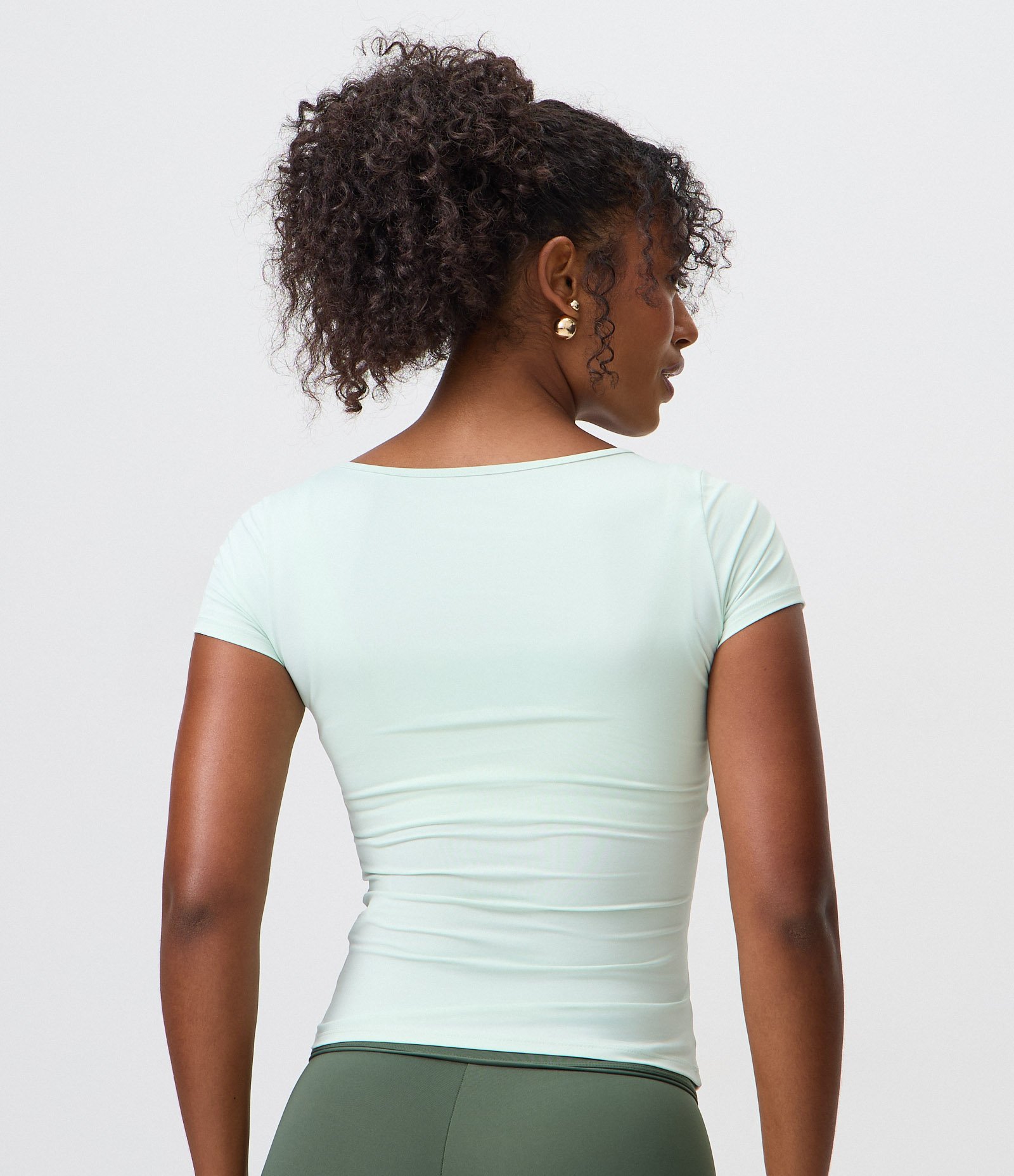 Camiseta Esportiva Ajustada em Microfibra com Decote Quadrado Verde 3