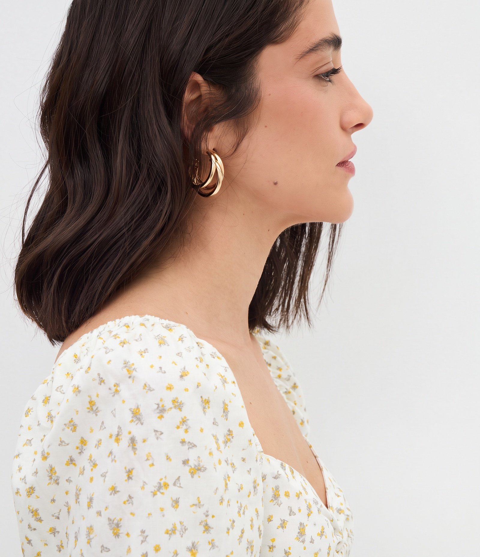 Blusa Floral com Manga Bufante e Franzidos Off White 2