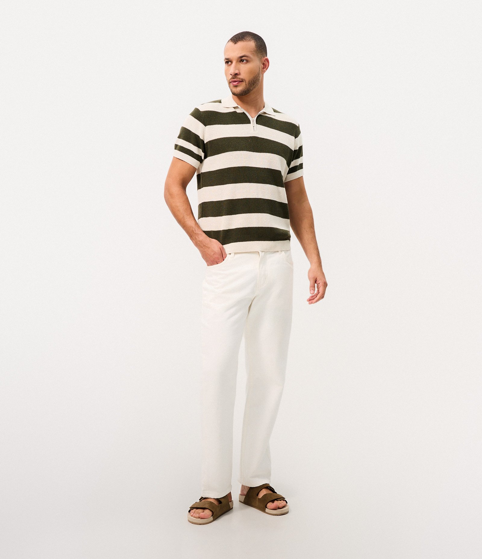 Polo Regular Listrada Texturizada com Zíper Verde 5