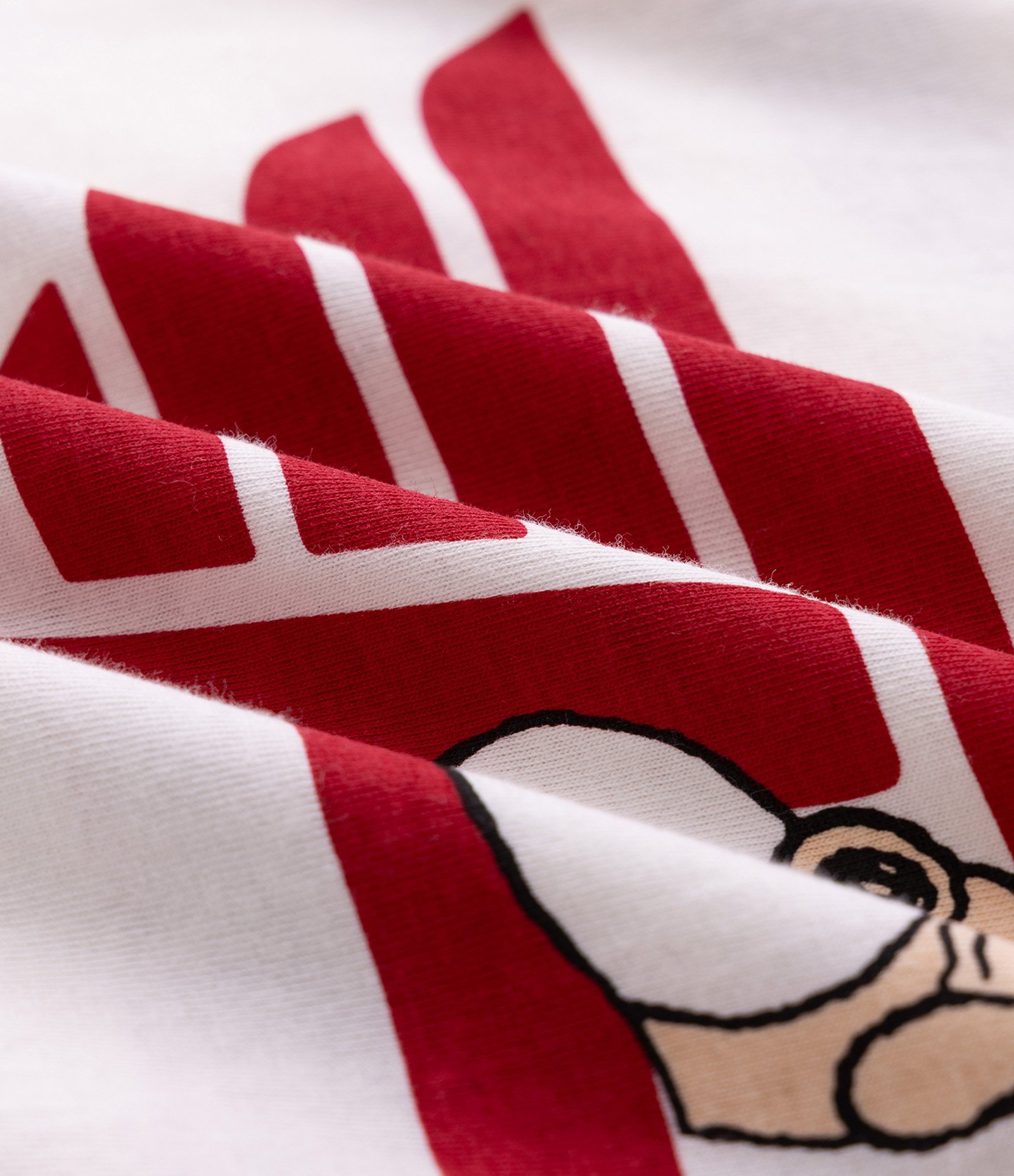 Camiseta Comfort com Estampa Snoopy Branco 3