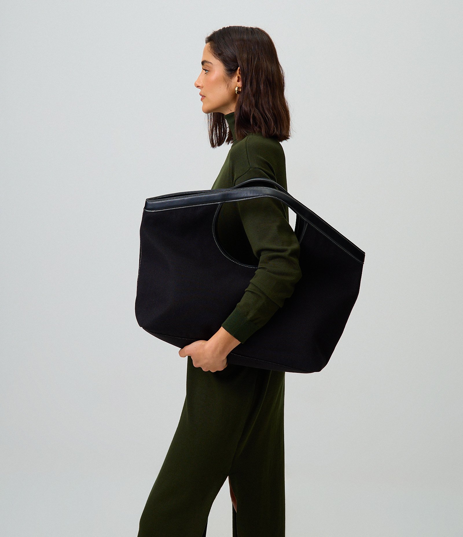 Bolsa Shopper Grande com Detalhes em PU Preto 1
