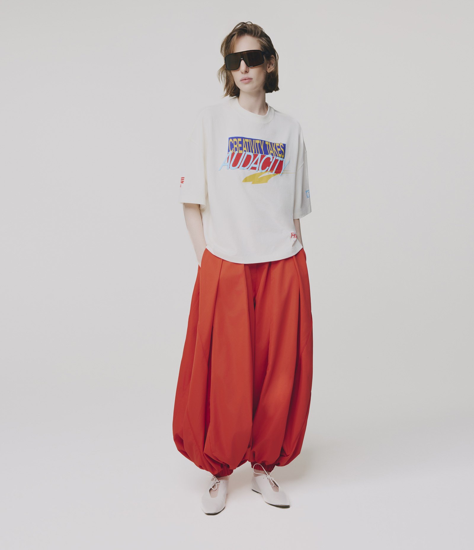 Calça Maxi Aladim Volumosa com Elástico na Barra Vermelho 4