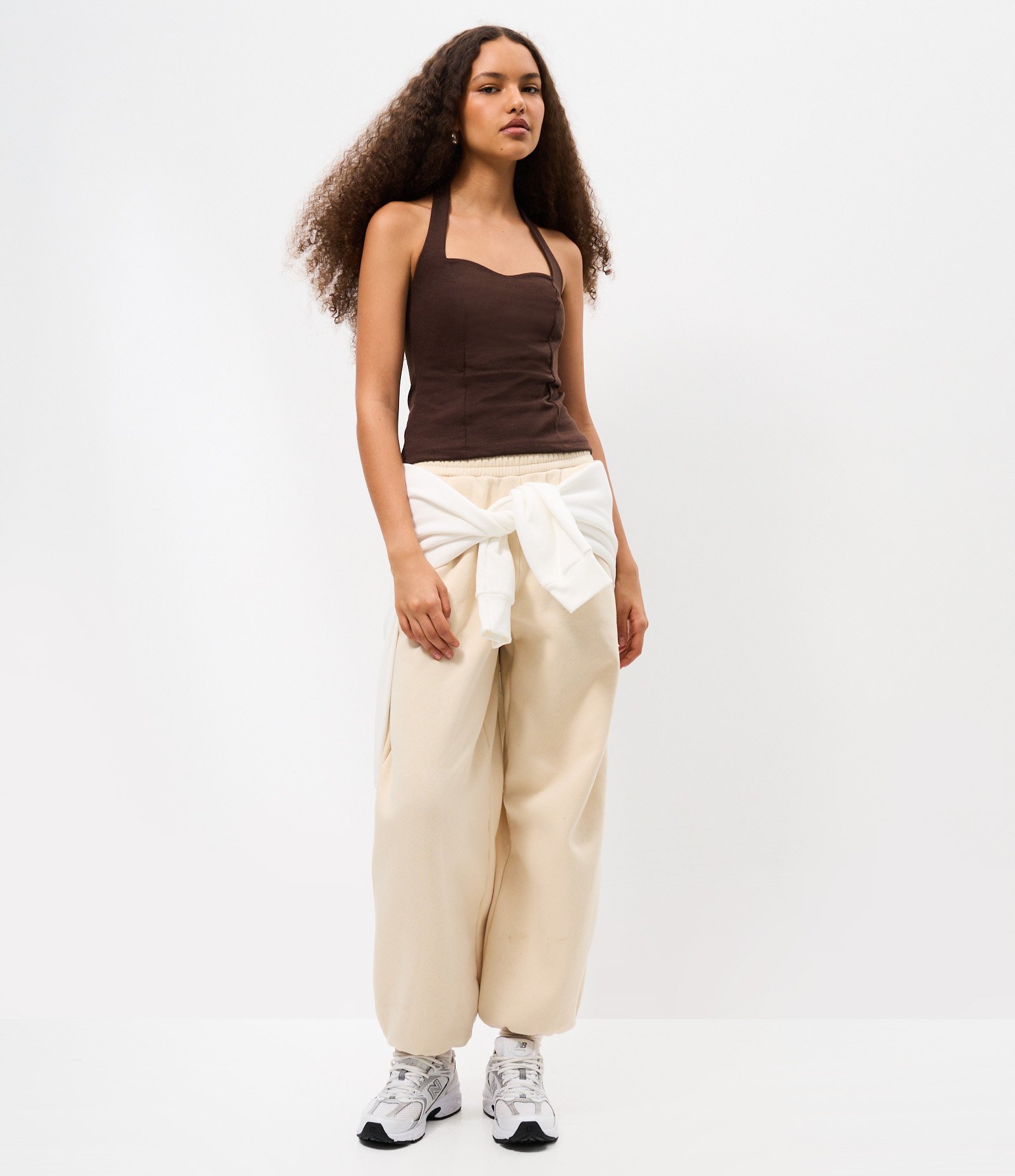 Blusa Frente Única em Ponto Roma com Decote Coração Marrom 2