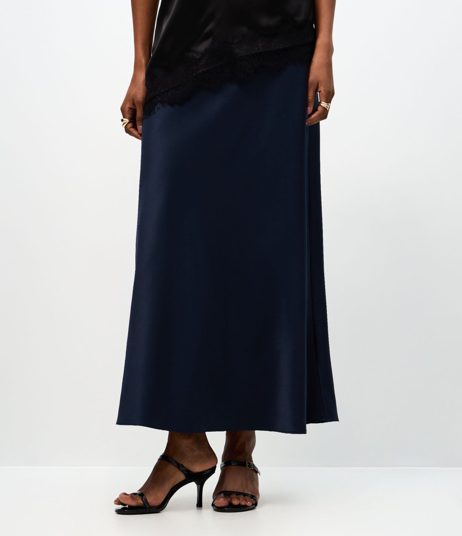 Saia Midi Acetinada com Cós Elástico Azul 3
