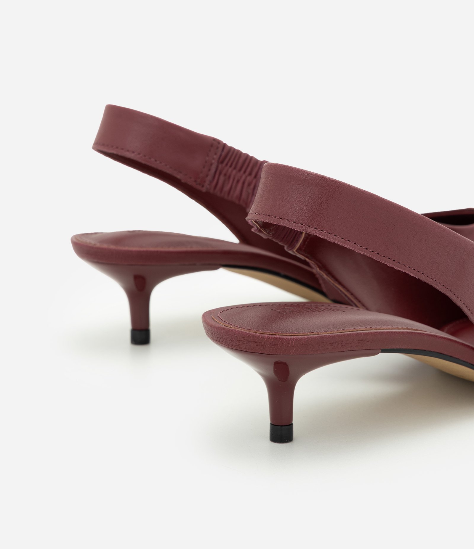 Sapato Slingback em Couro com Salto Baixo Kitten Heel Bordô 4