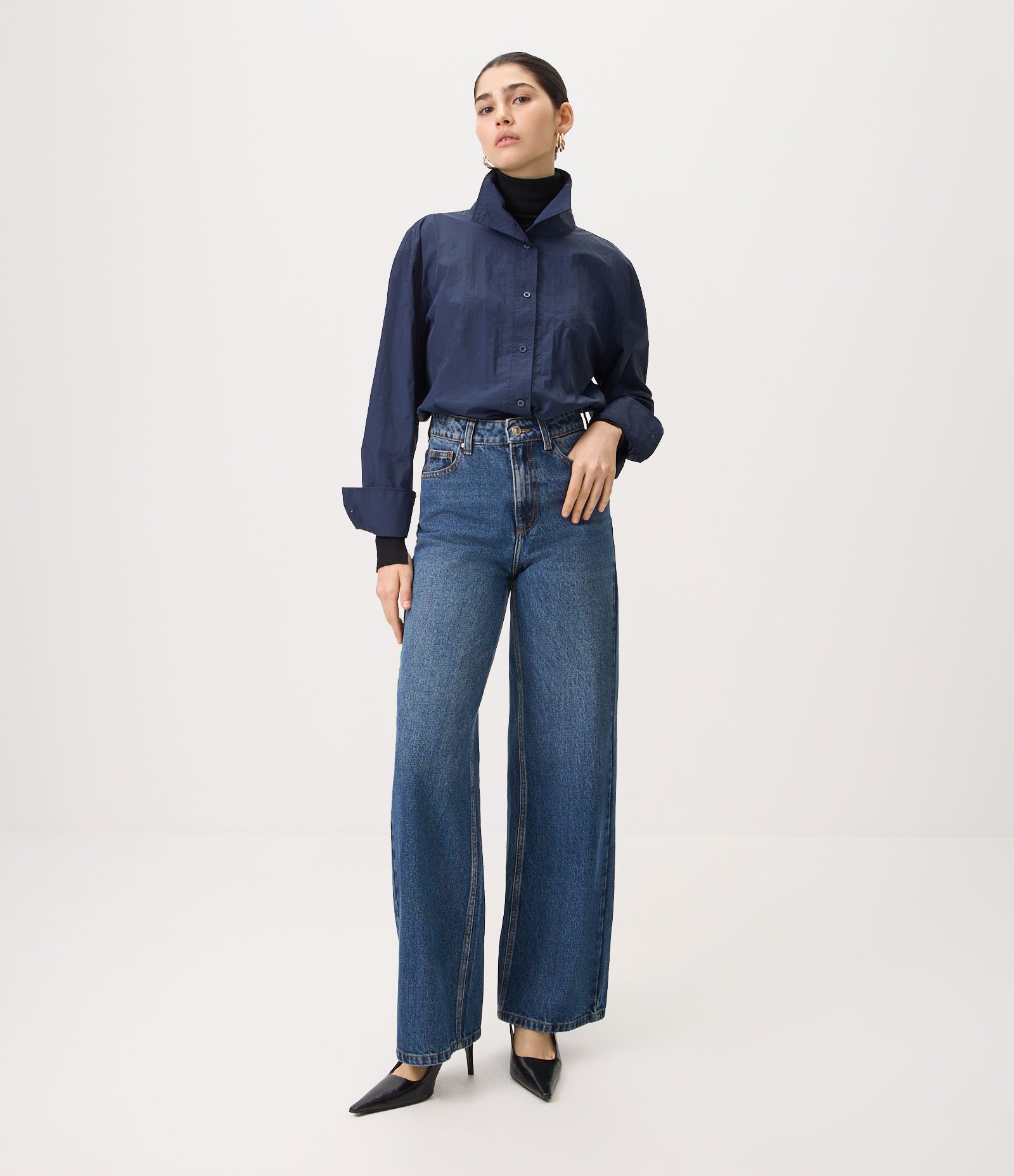 Calça Wide Leg em Jeans com Cintura Alta e Bolsos Azul 1