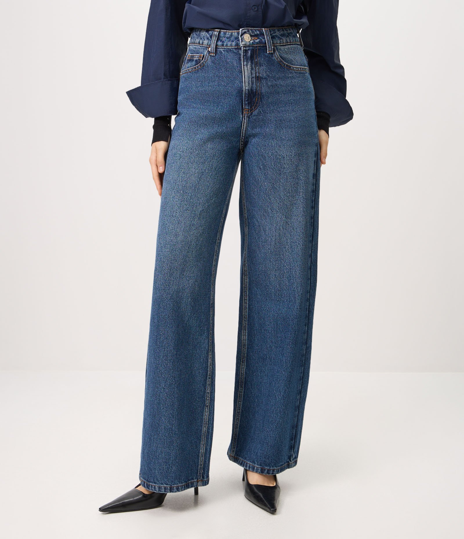 Calça Wide Leg em Jeans com Cintura Alta e Bolsos Azul 3