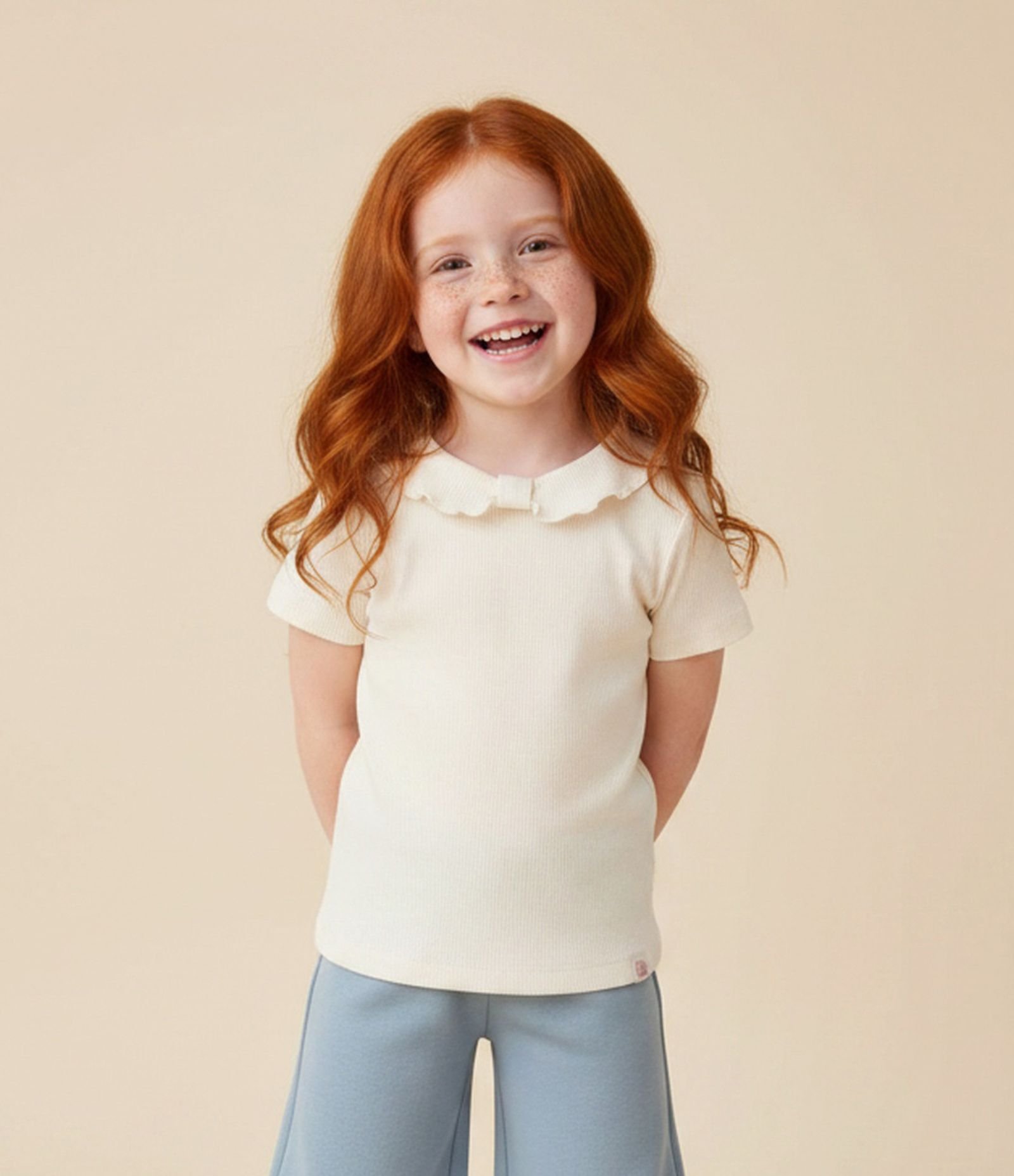 Blusa Comfort Infantil com Gola Boneca e Laço – Tam 1 a 6 Anos Off White 1