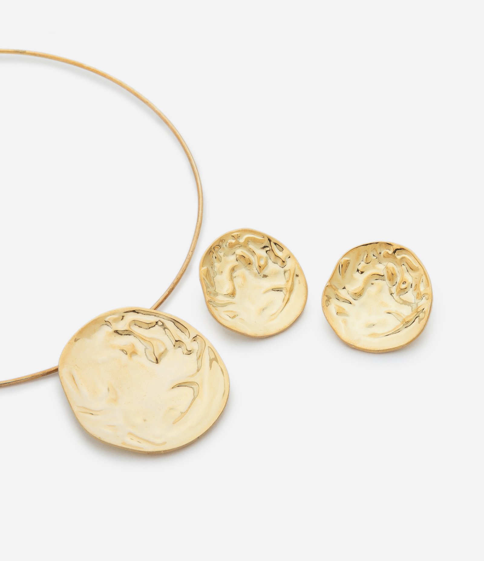 Conjunto de Colar Gargantilha e Brincos com Pingente Circular Dourado 1