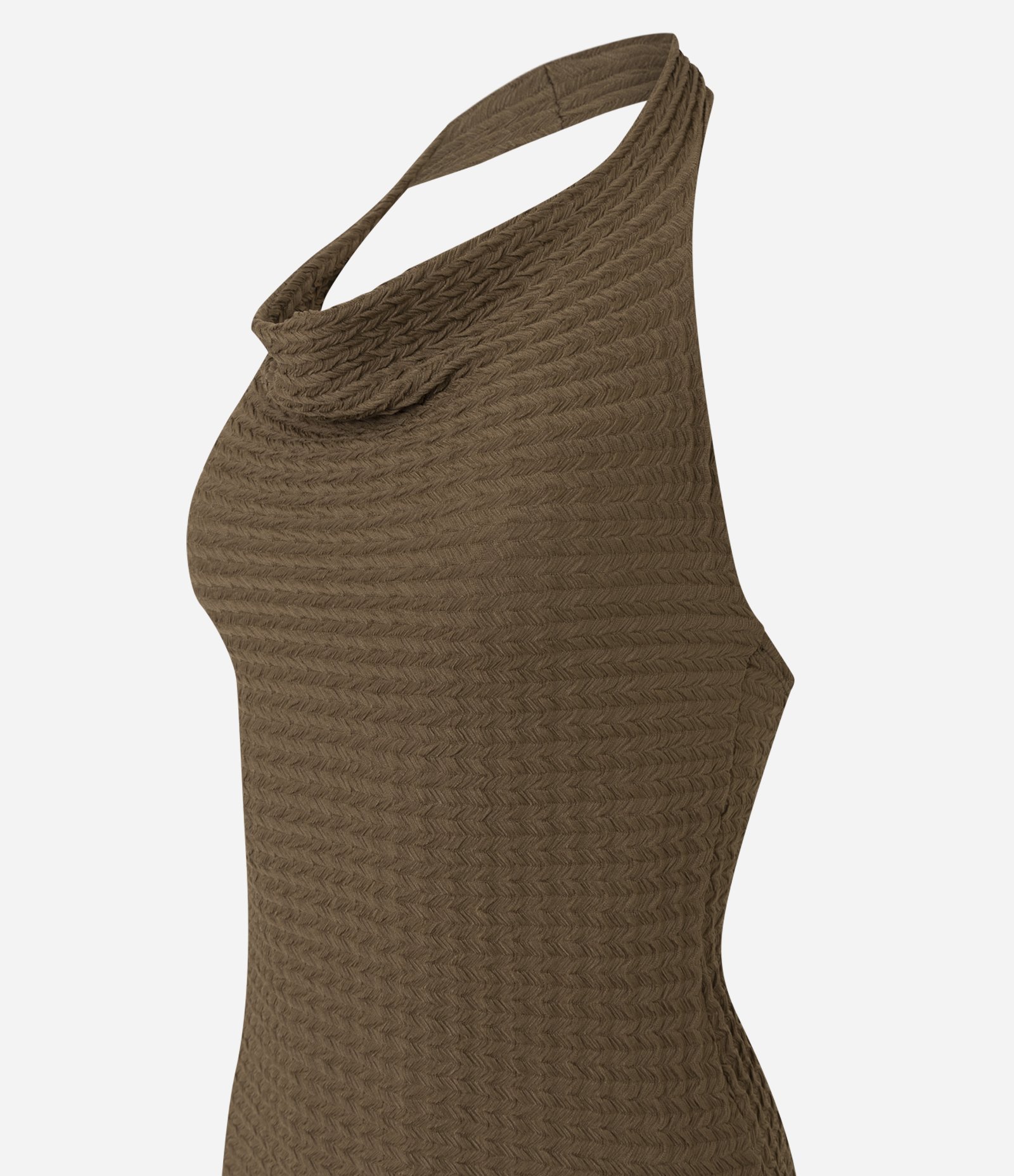 Vestido Curto Texturizado com Decote Degagê e Barra Assimétrica Marrom 6