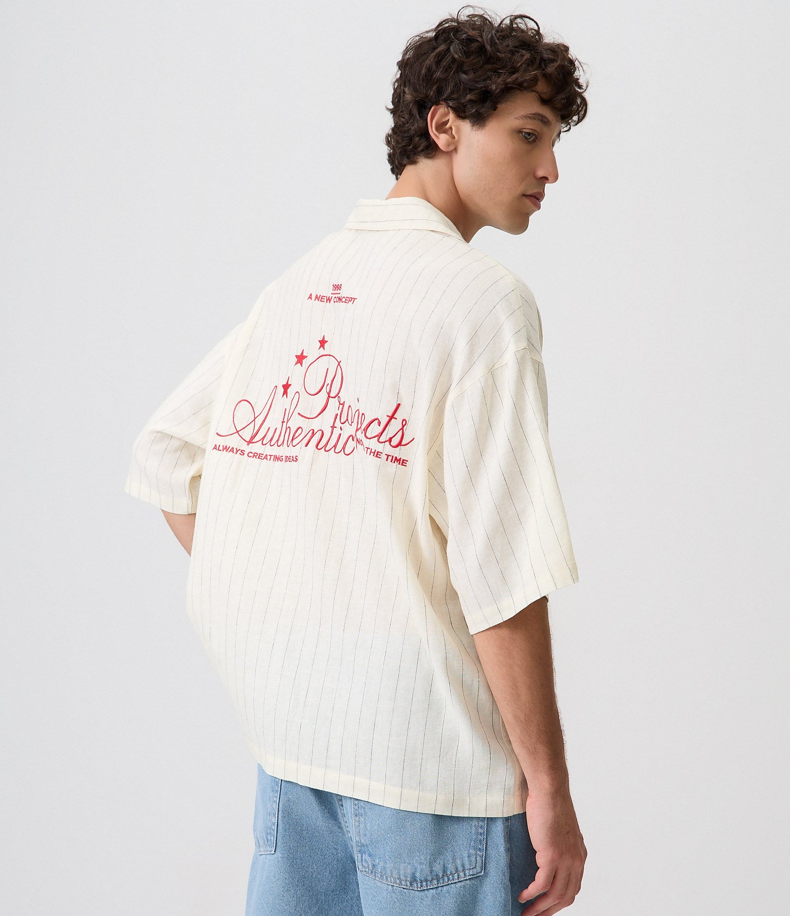 Camisa Boxy em Viscolinho Listrada com Bordado Off White 1