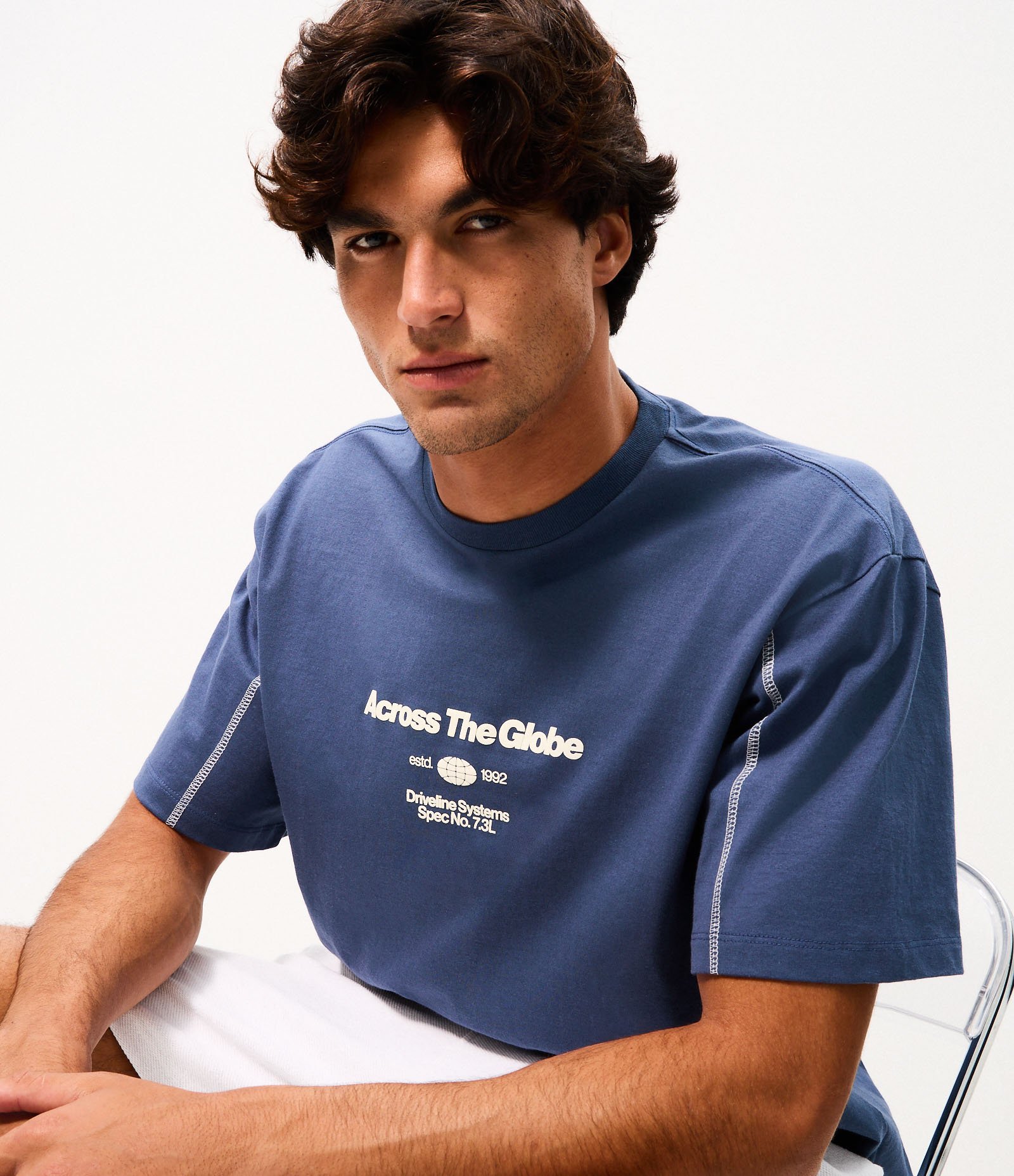 Camiseta Boxy Across the Globe Azul 1