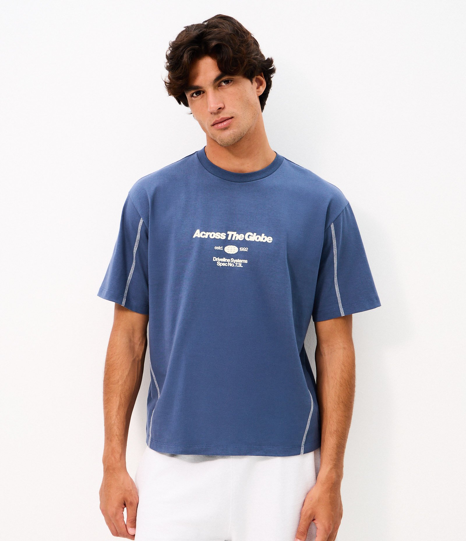 Camiseta Boxy Across the Globe Azul 3