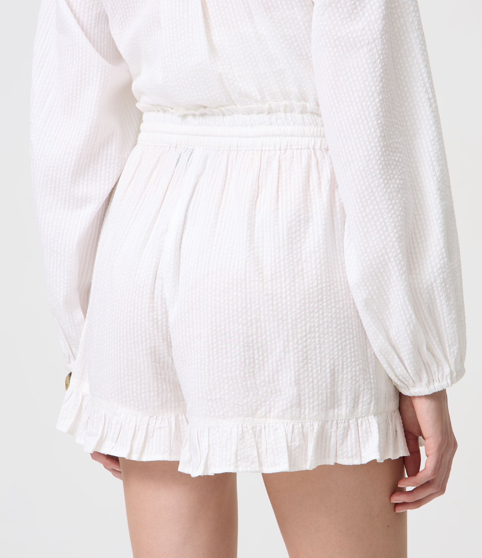 Short Saia em Tricoline com Babados Branco 4